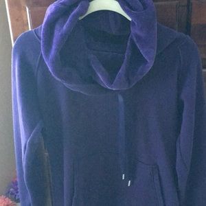 Athleta fleece lined hooded sweatshirt
